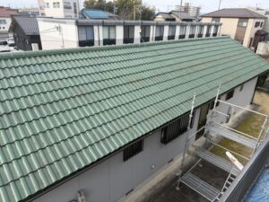 一宮市 屋根塗装 瓦屋根 シーラー完了 ペイントホームズ大垣店