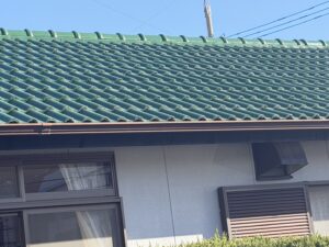一宮市 屋根塗装 建物B 瓦屋根 上塗り完了 ペイントホームズ大垣店