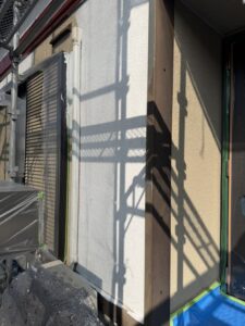 大垣市 外壁塗装 下塗り作業